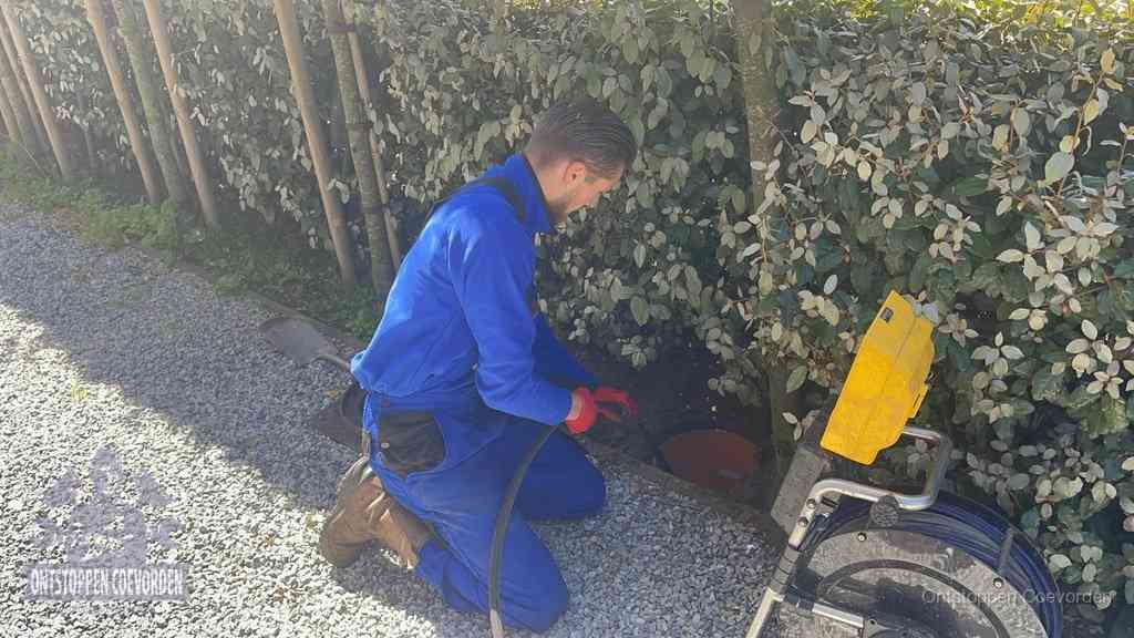 Werkwijze riool ontstoppen in Coevorden